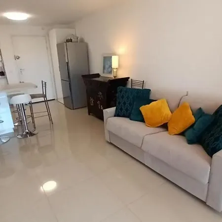 Hébergement de vacances Le Mimosa 1 Bedroom With Terrasse Pool Ac Parking Spot *